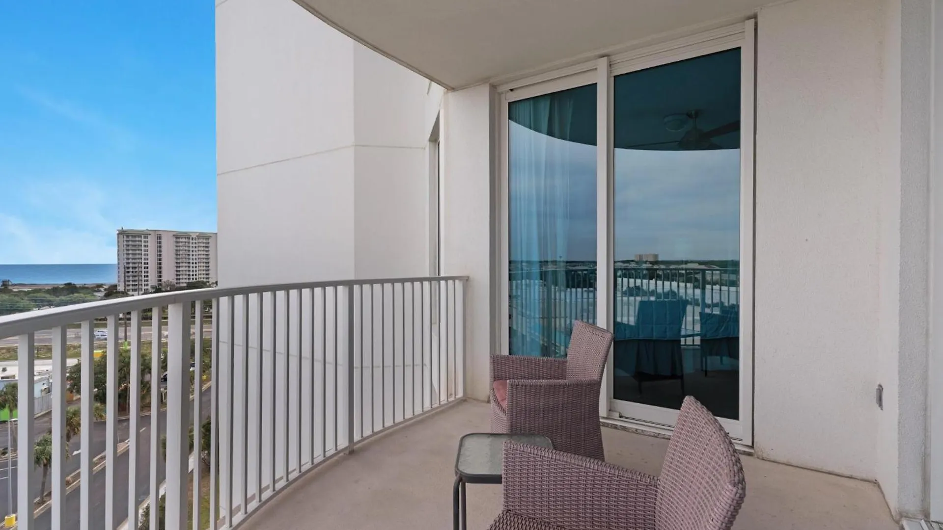 Palms Resort #1814 Jr. 2Br Destin Apartment